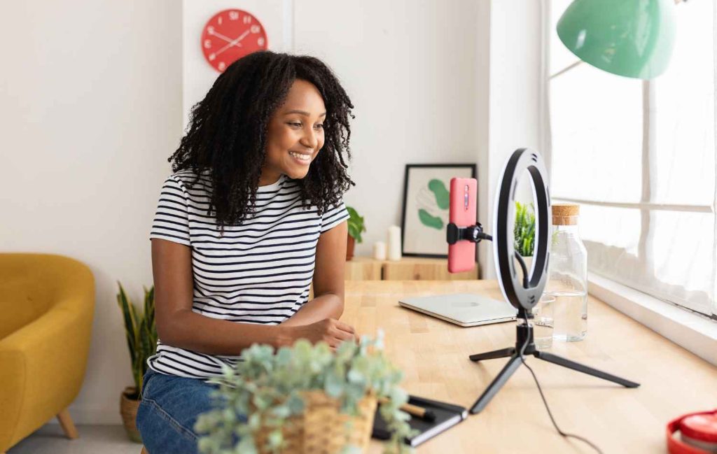 הפקת תוכן קריאייטיבי